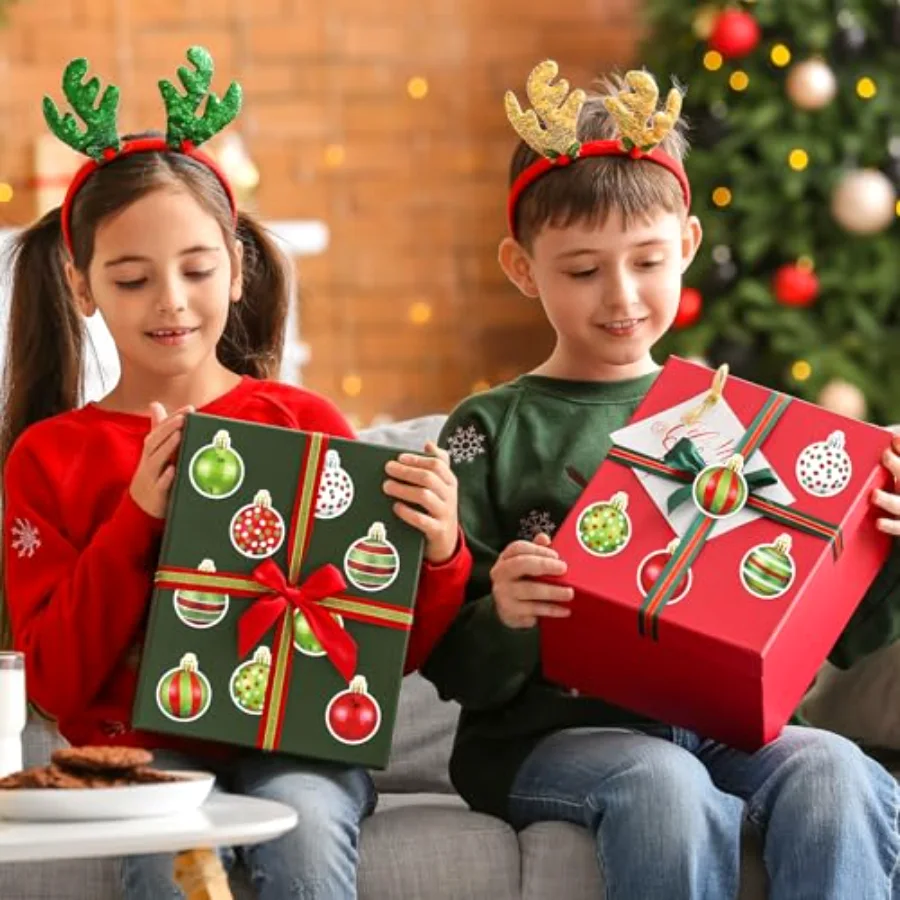 1000 Pcs Christmas Ball Stickers Roll Red Green Ball Ornament, view 4